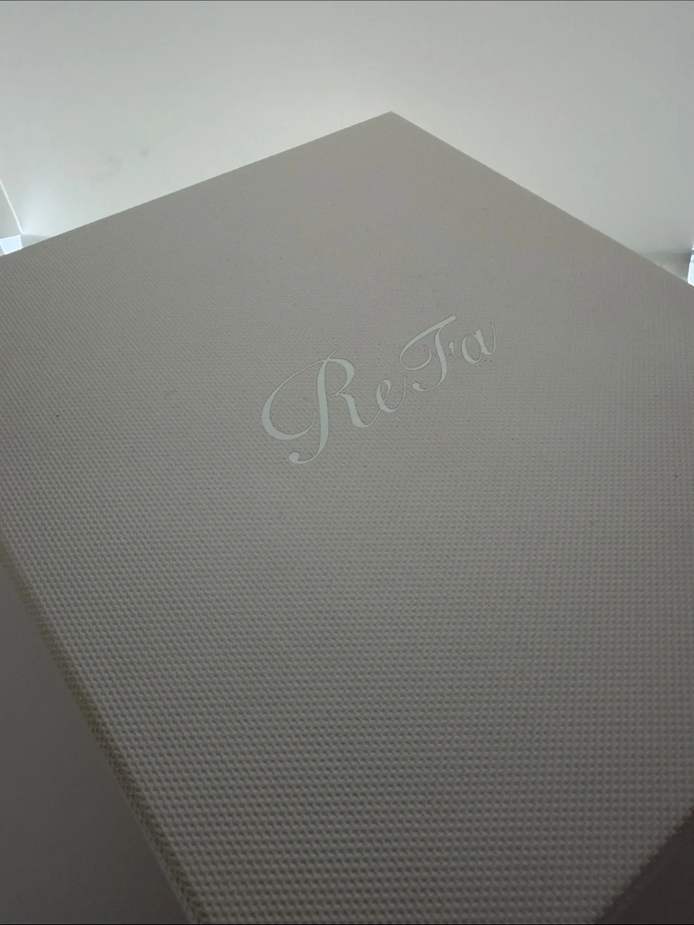 ReFa CARAT Platinum Microcurrent Facial & Body Roller - Authentic